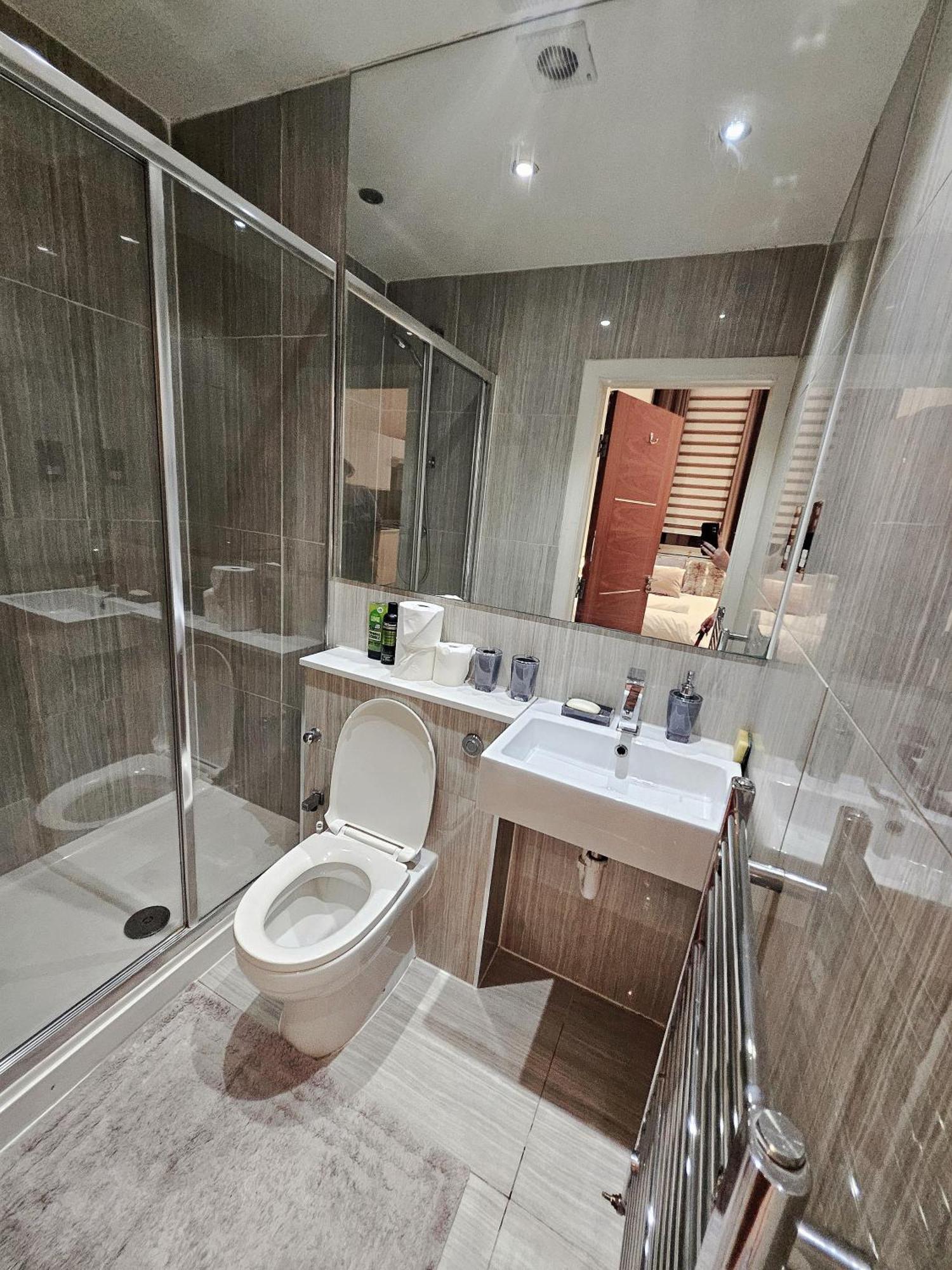 Central London Studio - Private & Fully Equipped Ngoại thất bức ảnh